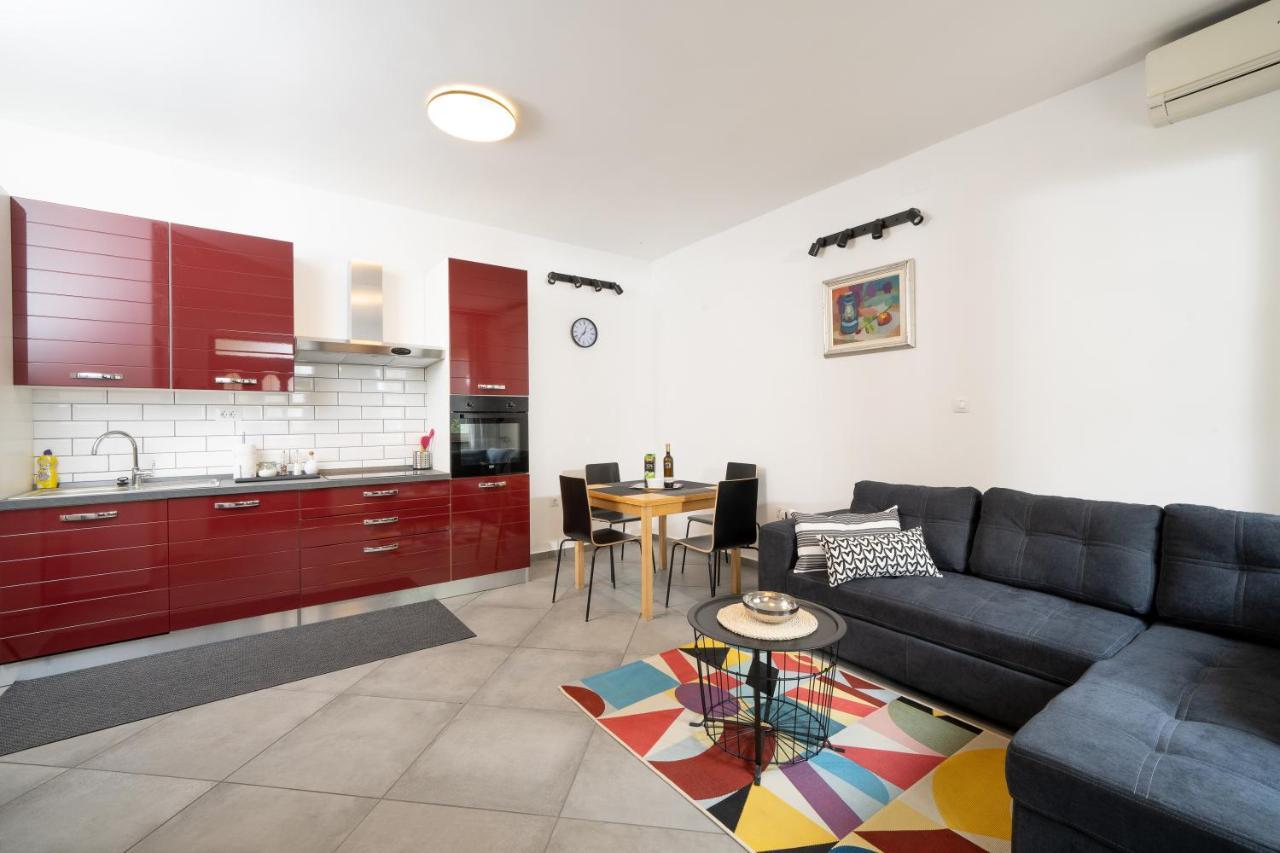 Amalis Apartment Rijeka Exterior foto